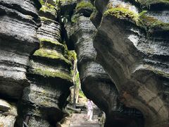 -梭布垭石林景区