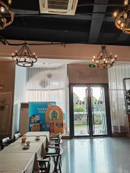 -江阴偶来路儿童摄影(江阴市新体育中心体育场店)