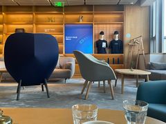 -蔚来中心(北京中关村店)