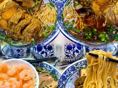 爆鱼焖肉面-伟记奥面馆(白塔东路店)