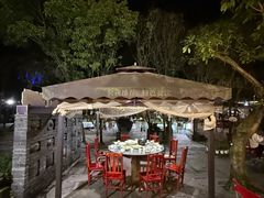 -土砂锅生态山庄·非遗砂锅雅鱼