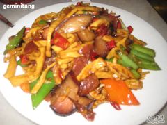 IMG_7551-红鼻子桂林米粉(金唐新光界店)