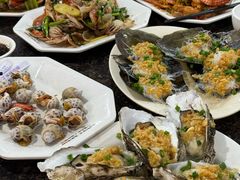 -岛中岛·海鲜大排档·万宁老字号(东澳店)