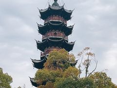 -龙华寺