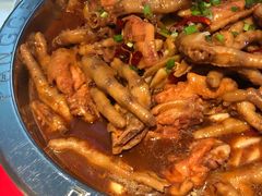 鸡翅煲-胖哥俩肉蟹煲(世茂国际广场店)