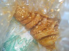 -小魏哥果仁烤面筋