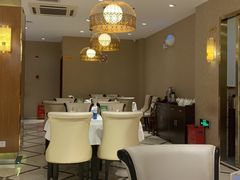 -老人和饭店(打浦路店)