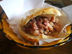 -闫家驴肉火烧(五四店)