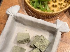 -巴奴毛肚火锅(龙湖锦艺城店)