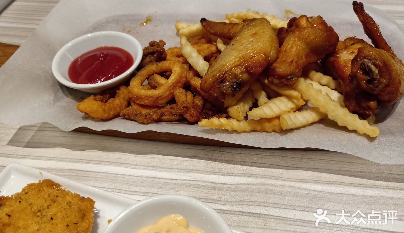 不然可以买生鲜了，服务员介绍的很详细