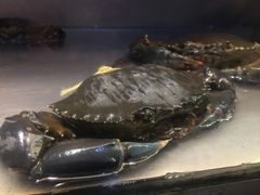 -J Daeng Seafood