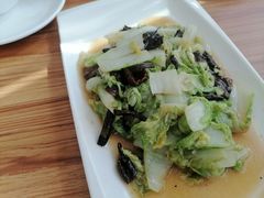 白菜炒野山蘑-东北人粗粮饺子坊(南山店)