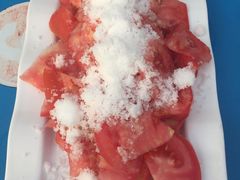 糖拌西红柿-玉园烧烤·海鲜辣炒