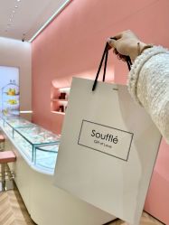 -潮宏基(万象城店)