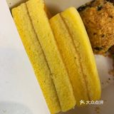 很像曲奇 里面加的葡萄干