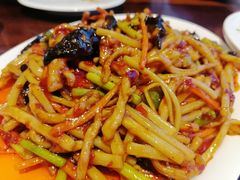 -赶海部落海鲜城(海阳路店)