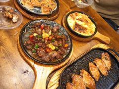 -老东镇啤酒屋海鲜加工·蒸汽海鲜·海鲜烧烤(台东店)