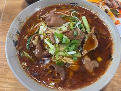 红烧肥肠面-丁丁猫重庆小面(徐州路店)