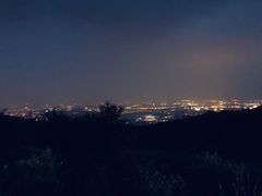 -鬼笑石后山停车场