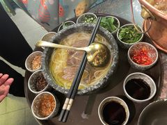 -浩海火燒雲傣家菜(芮欧百货店)