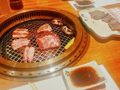 -肉魁屋·烧肉·烧鸟·酒场(高新店)