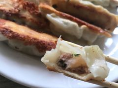 -一品鲜鱼锅贴(人民一路店)