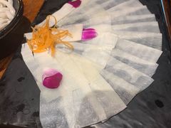 -老牌坊云南鱼豆花火锅(爱建店)