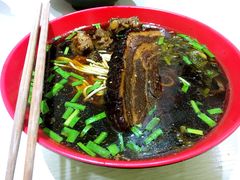 大肉面-小龙大肉面馆