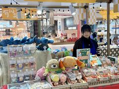 -LuOne凯德晶萃广场(徐家汇路店)