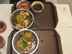 -柳州肥姨妈大骨螺蛳粉(老闵行店)