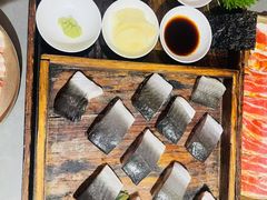 -围炉肉舍•炭烤活鳗•丹东海鲜烤肉(步行街店)