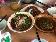 -朱大嘴肥肠血旺(福字街店)