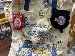 -猫的天空之城概念书店(杭州南宋御街店)