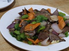 干锅牛肉-东北特色菜馆(珞喻东路店)