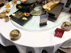 -刘姐啤酒鱼民族演艺餐厅(西街总店)