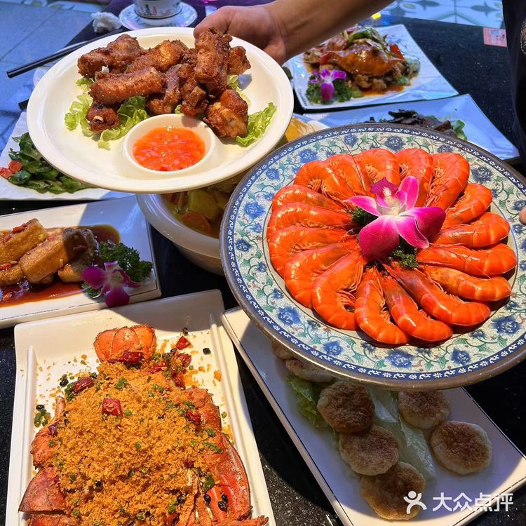 新年聚会攻略！！烤乳猪安排上