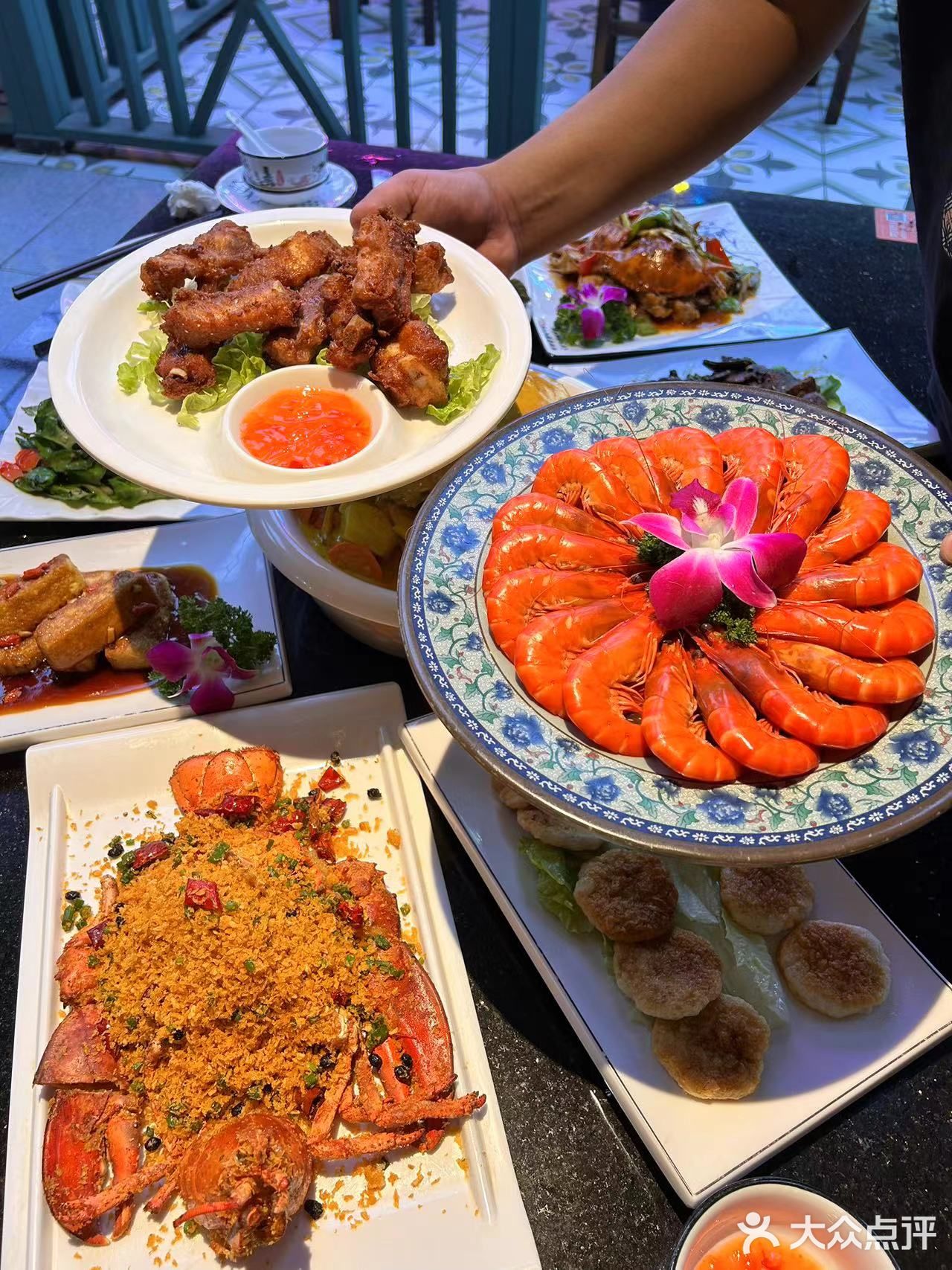 新年聚会攻略！！烤乳猪安排上