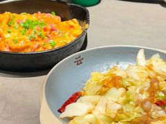 折耳根炒风干肉-云海肴·汽锅鸡·云南菜(高德置地店)