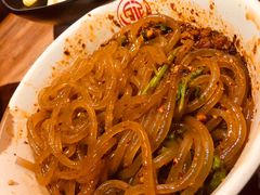 万记特色酸辣粉-万记麻辣烫国展总店