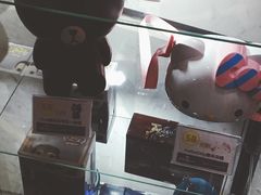 -英皇UA电影城(虹桥天地店)