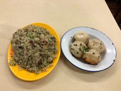 -舒蔡记生煎菜饭(云南中路店)