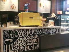 -麦当劳(汉口火车站候车室店)