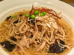 -吴越荣记苏州菜·松鼠桂鱼100%活鱼现做(斜塘老街店)