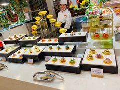 -腾阁自助餐厅(朝林广场店)