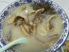 -明呈黄鱼面馆(斜土路店)