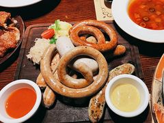 -马迭尔德式西餐精酿啤酒屋(中央大街店)