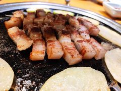 厚切五花肉-唯成•韩国炭火烤肉 유성고기