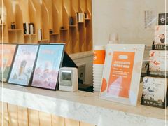 -CoCo都可(北京西站北广场店)