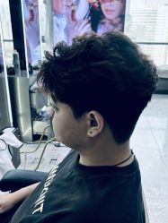 -藤野造型烫发染发