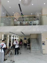 -3AM HAIR SALON染发接发